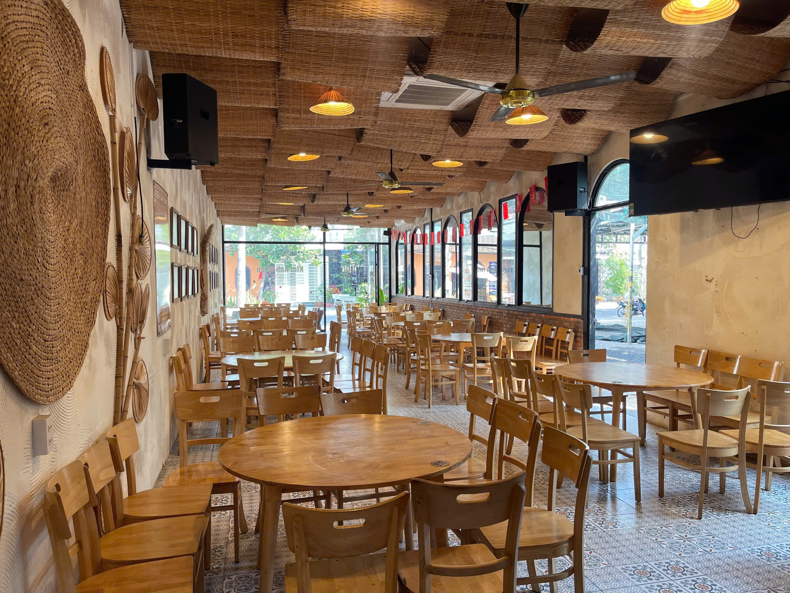 Ngày 8 Tháng 3 Cùng Cơm Niêu Phan Thiết