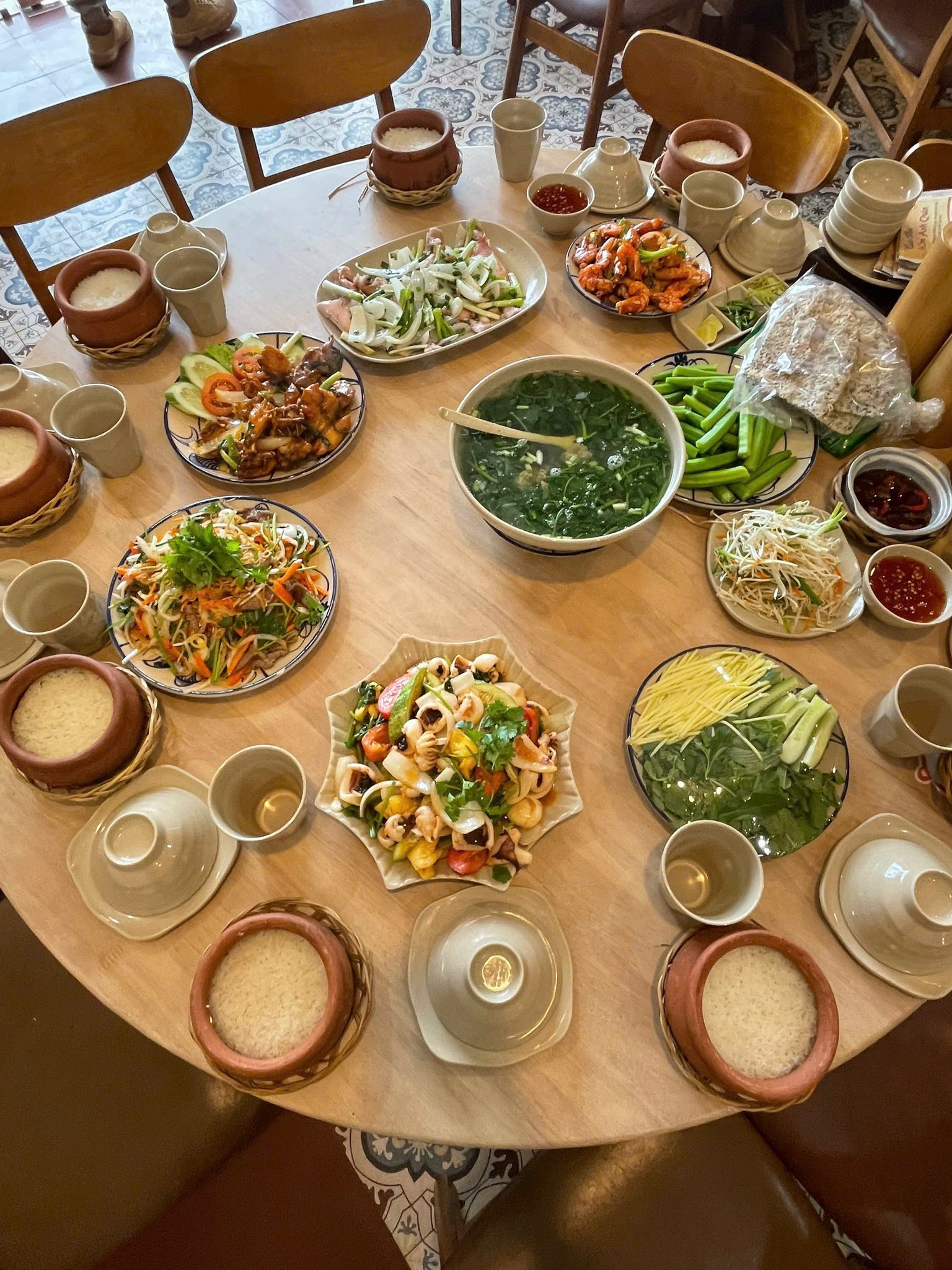 Đón Tết Tây 2026 Cùng Cơm Niêu Phan Thiết Kim Anh Quán